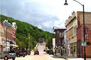 威斯康辛州欢迎您！美国威斯康辛州云服务器已正式上线售卖，支持月付-虾皮主机测评网